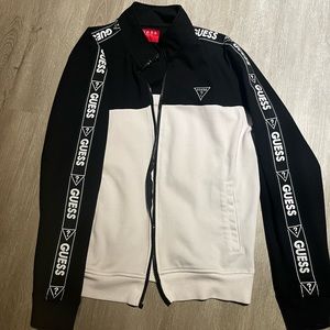 Guess zip up